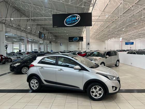 HYUNDAI HB20X 1.6 16V STYLE FLEX 4P MANUAL